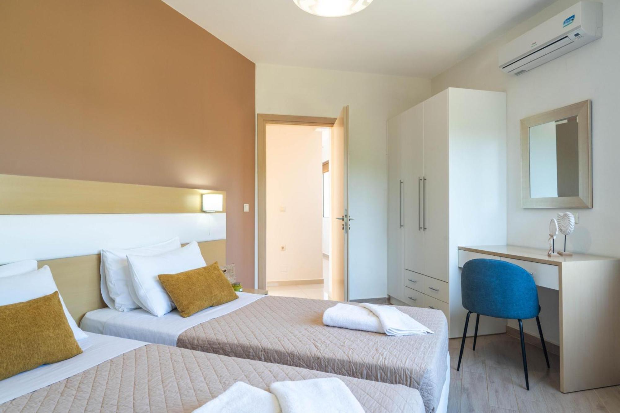 Villa Ariella With Sea View Agia Marina المظهر الخارجي الصورة